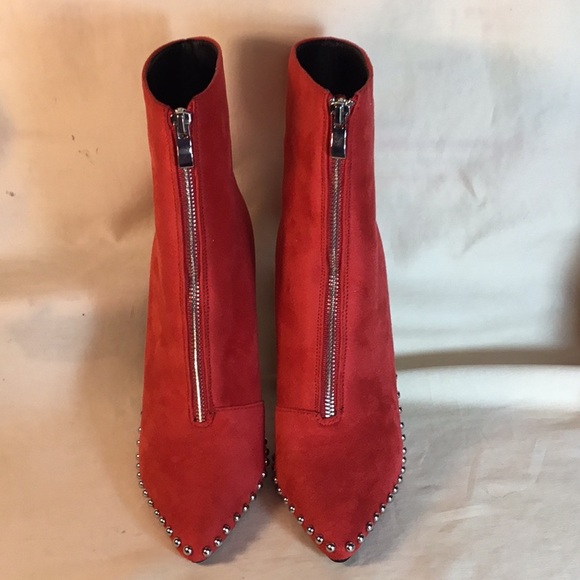 PrettyLittleThing Vibrant Red Heeled Boots - Picture 2 of 5